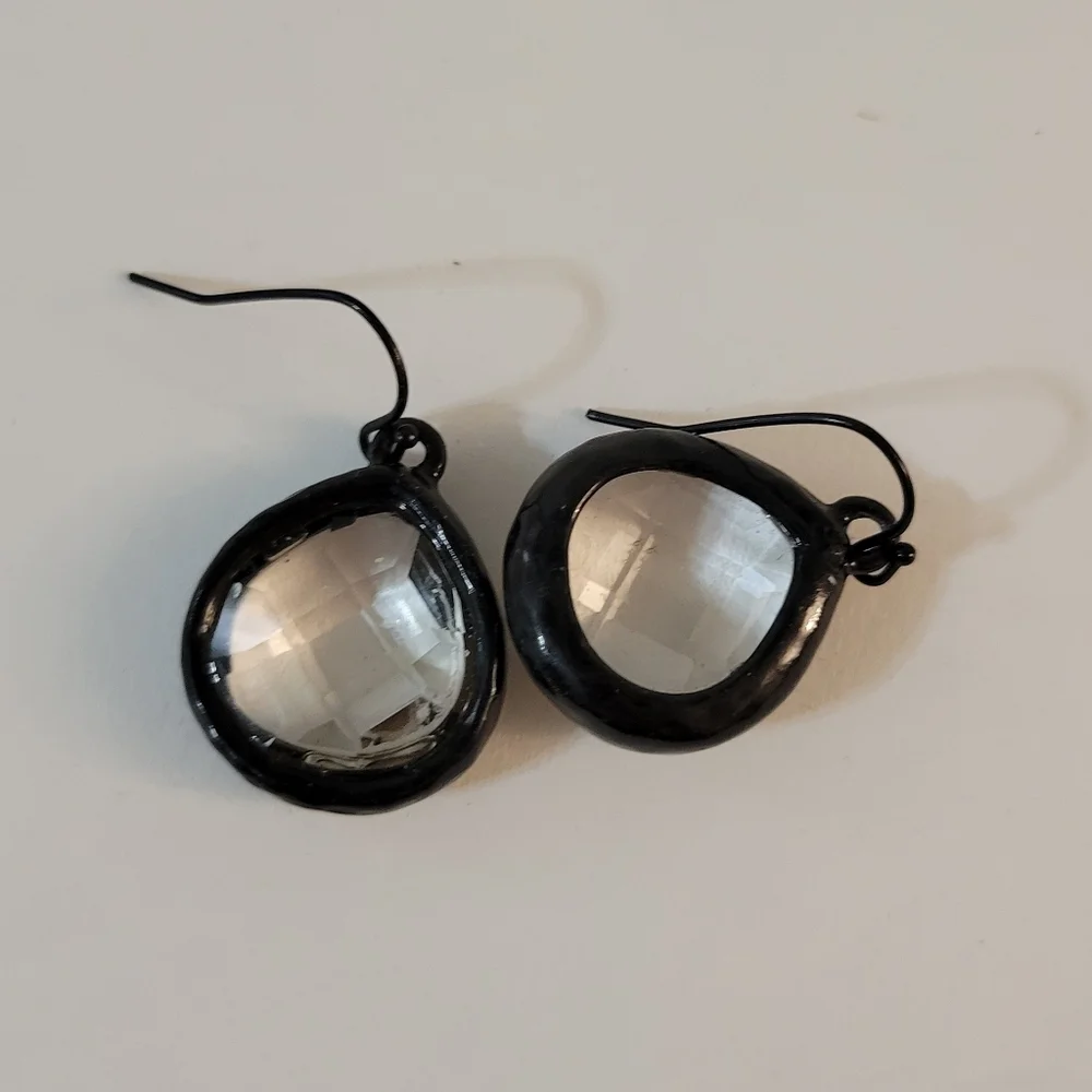 Teardrop Clear Crystal Black Setting Pierced Earrings